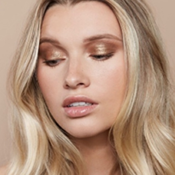 NEW Chella La Vie Neutral Eyeshadow Palette - Picture 10 of 13